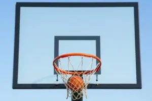 altura da cesta de basquete